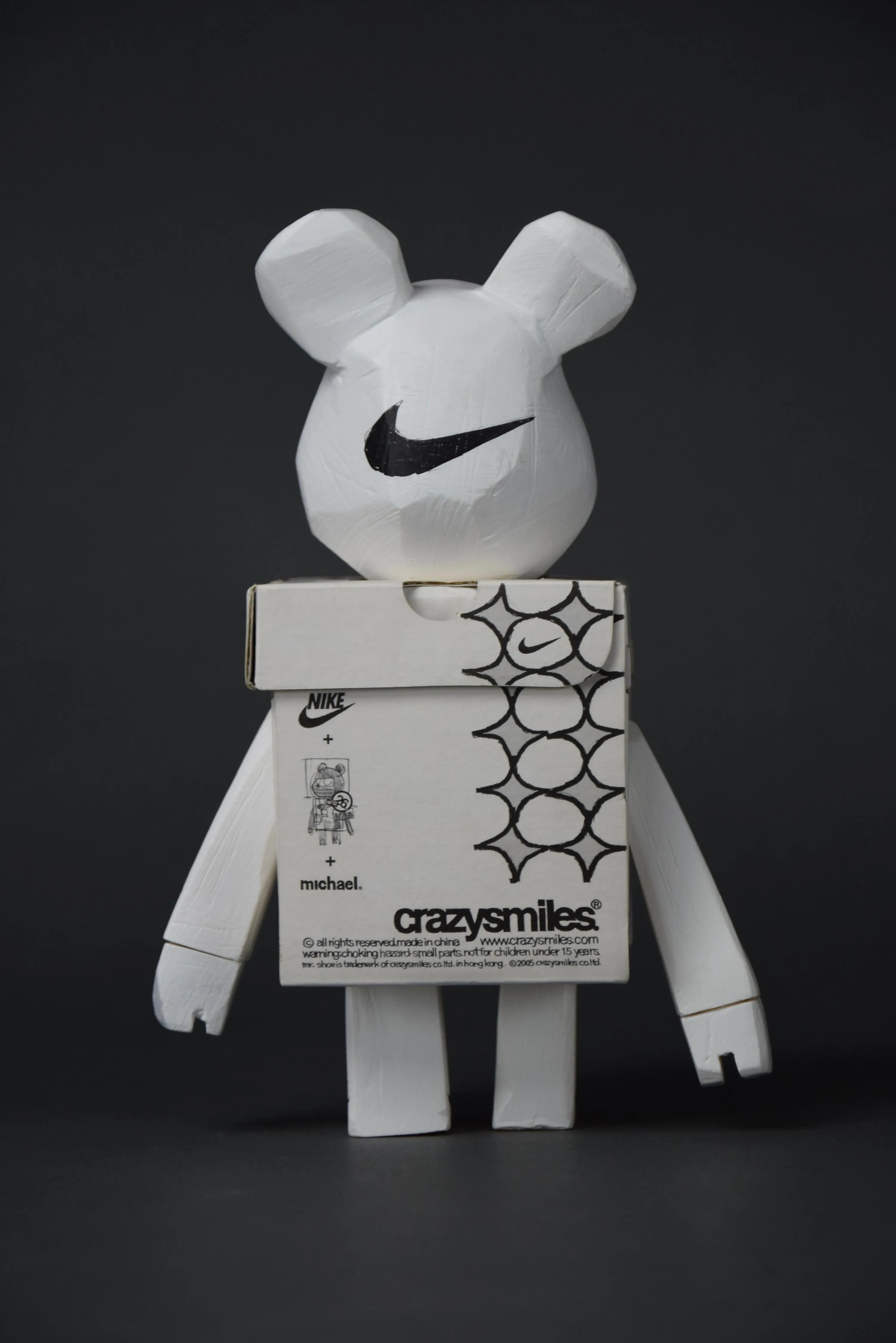 Designer Toy S.F.B.B. Sample by Michael Lau 2005