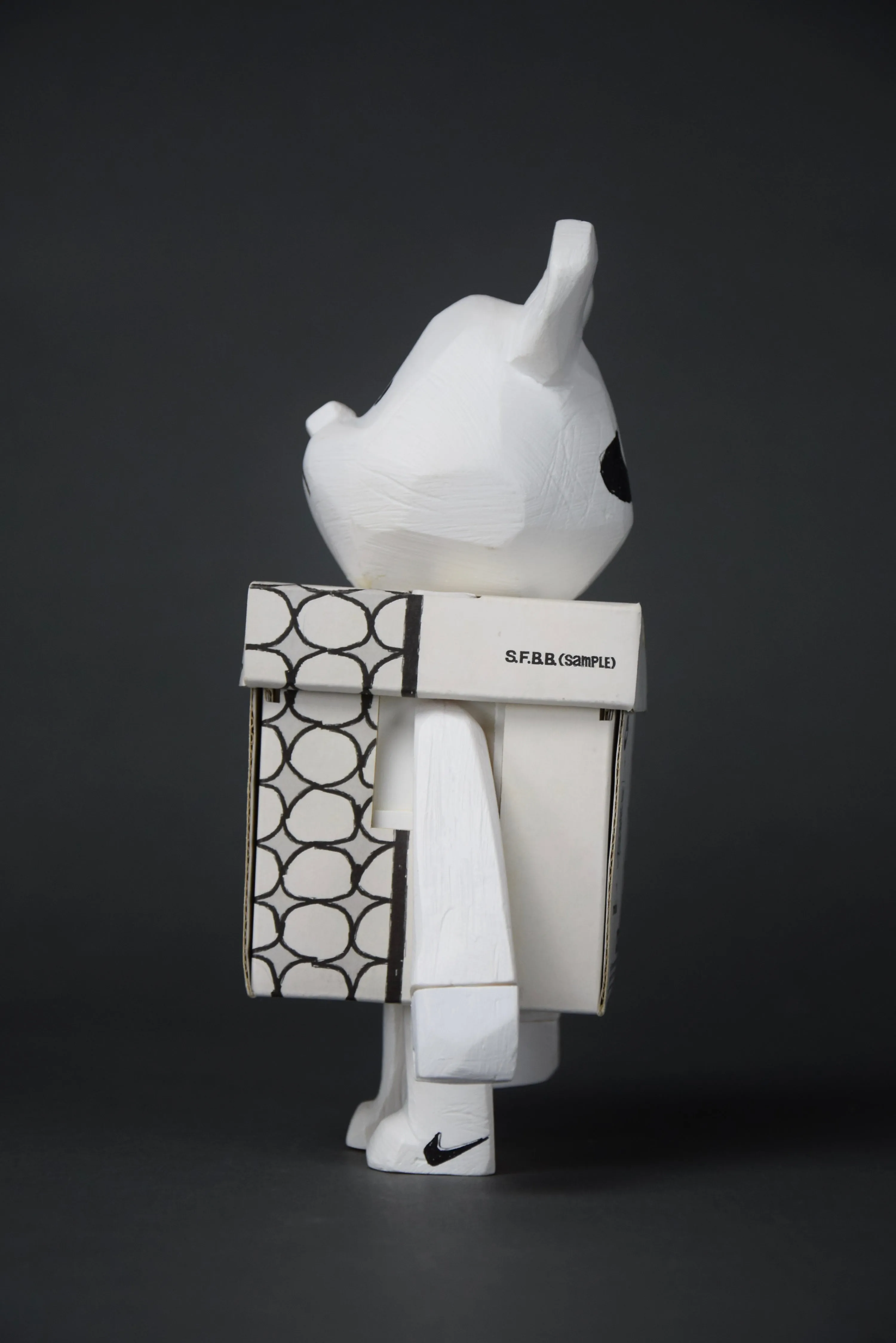 Designer Toy S.F.B.B. Sample by Michael Lau 2005
