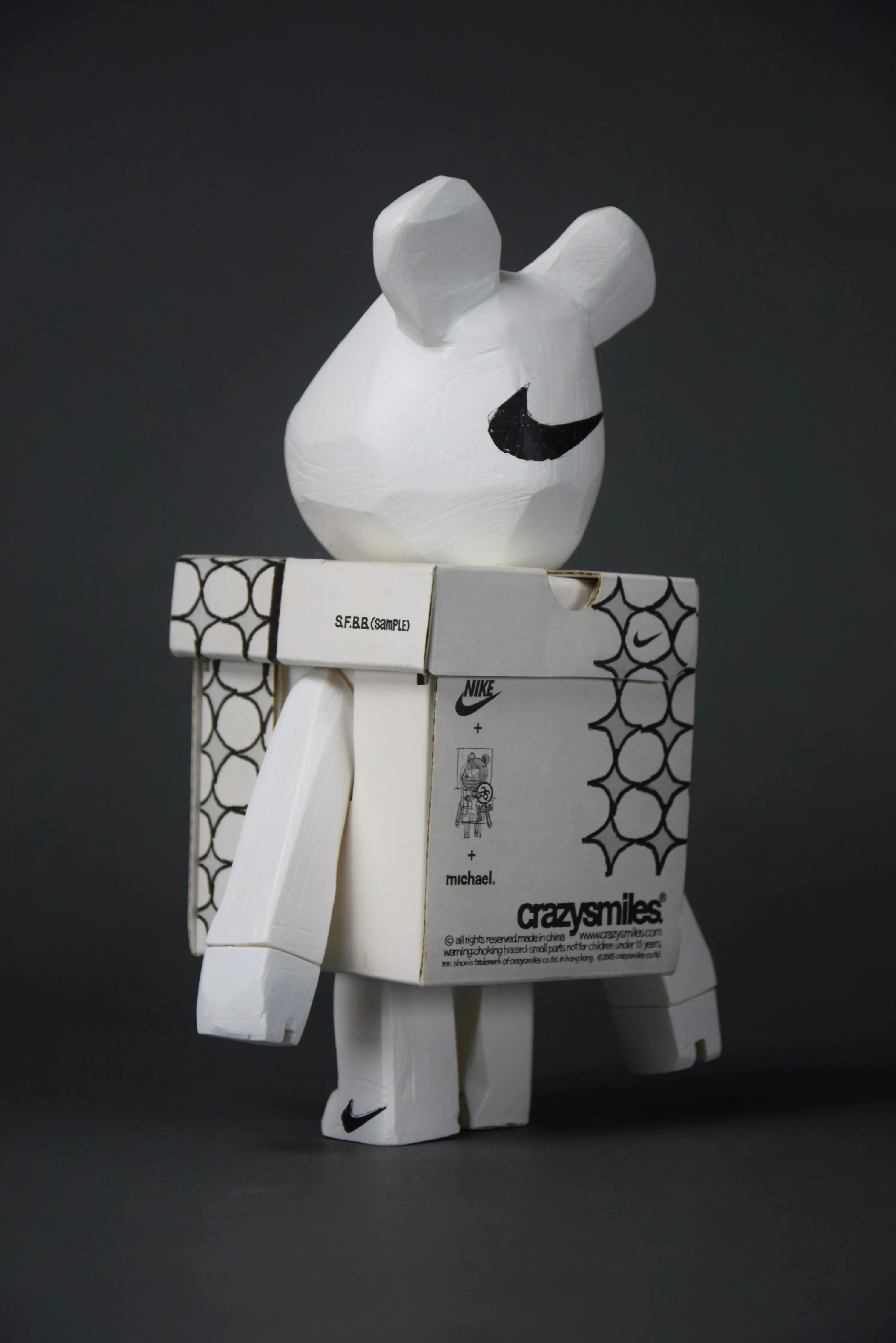 Designer Toy S.F.B.B. Sample by Michael Lau 2005