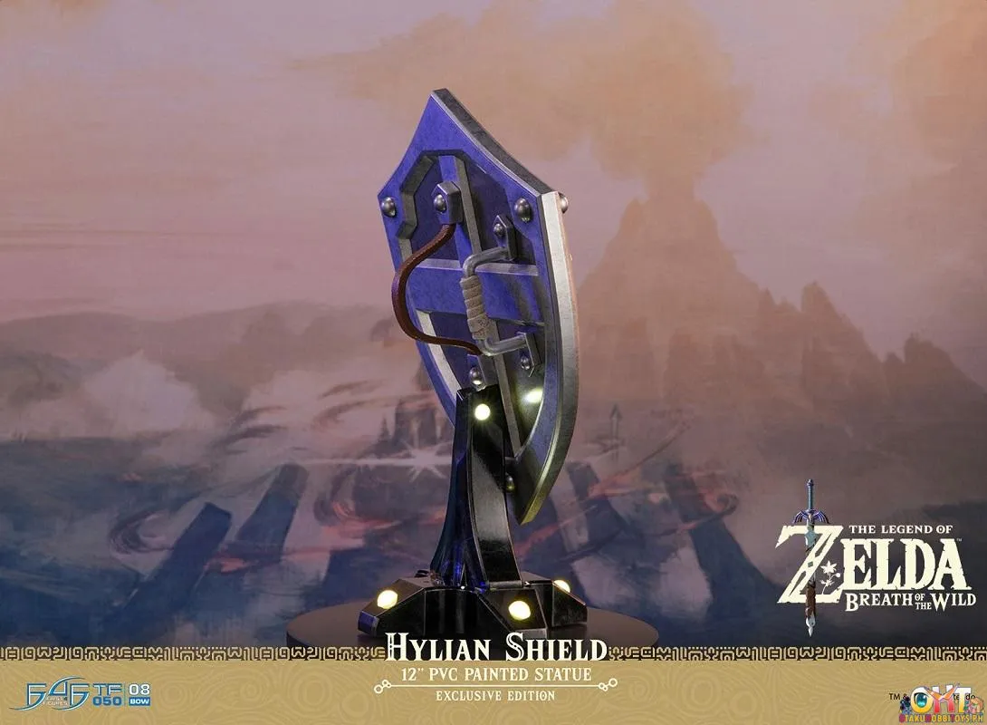 First4Figures THE LEGEND OF ZELDA™: BREATH OF THE WILD Hylian Shield (Collector’s Edition)