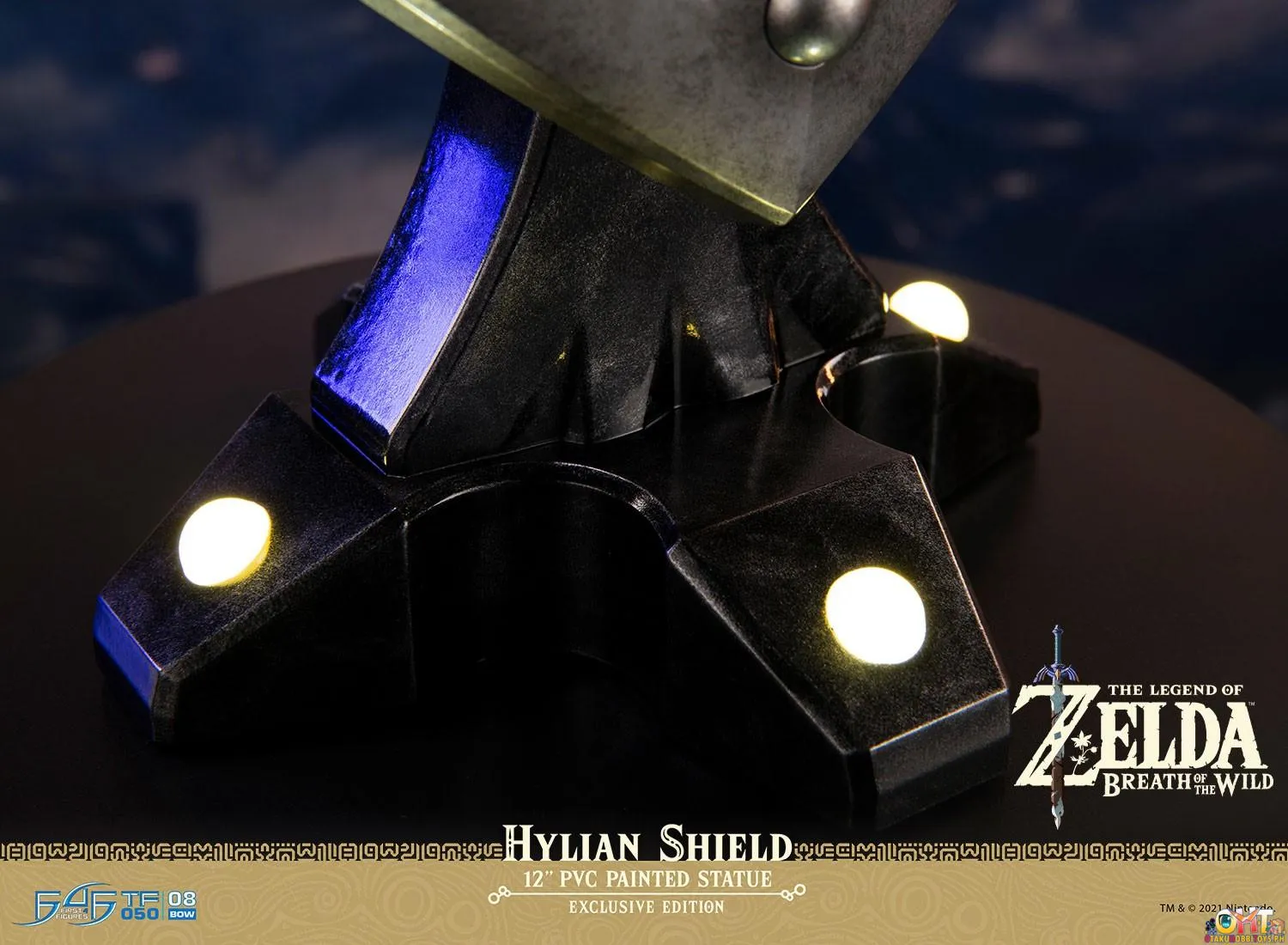 First4Figures THE LEGEND OF ZELDA™: BREATH OF THE WILD Hylian Shield (Collector’s Edition)