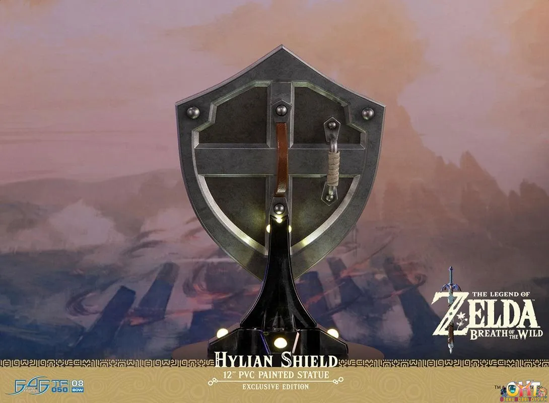 First4Figures THE LEGEND OF ZELDA™: BREATH OF THE WILD Hylian Shield (Collector’s Edition)