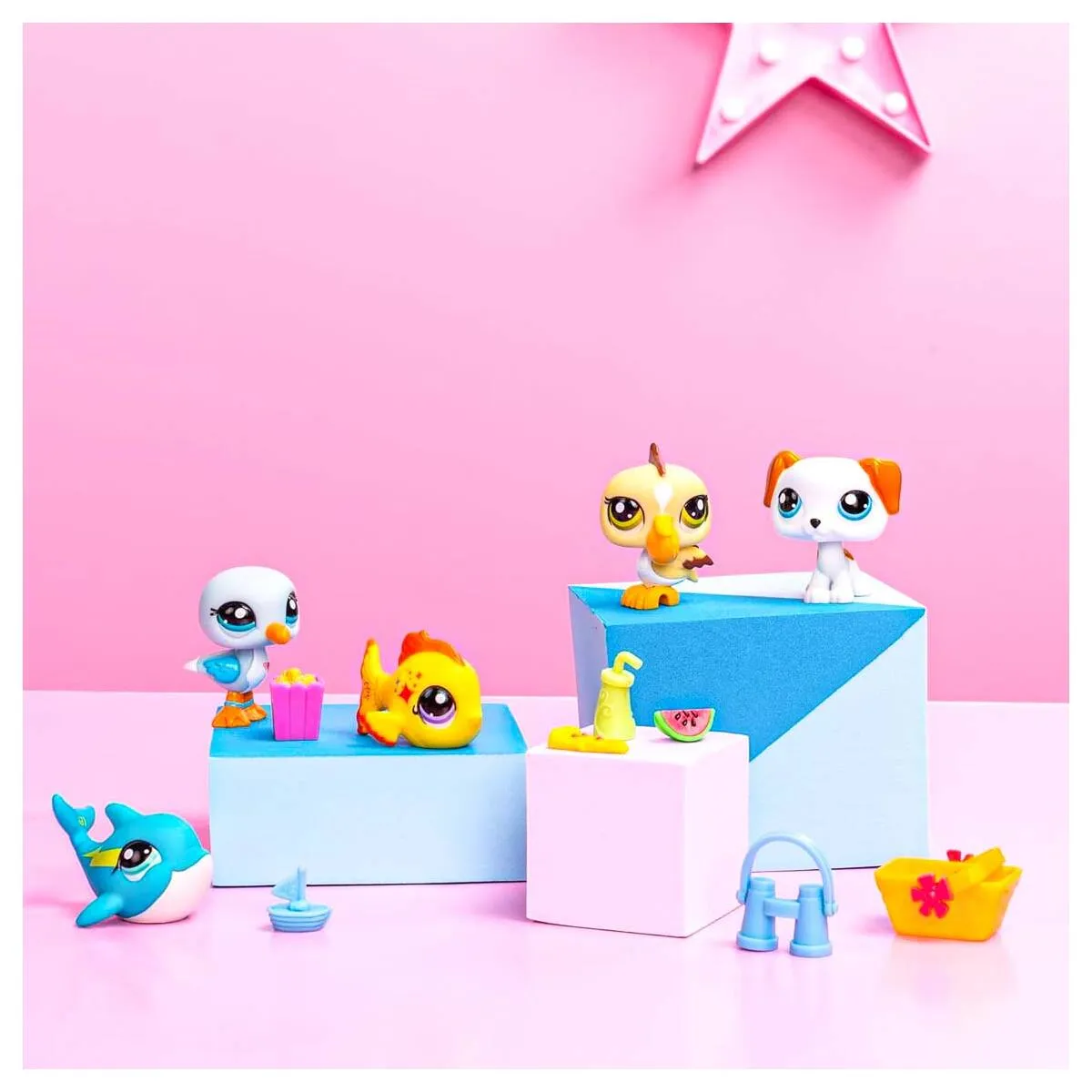 Littlest Pet Shop: Beach Besties Figures Collectors Pack Series 1