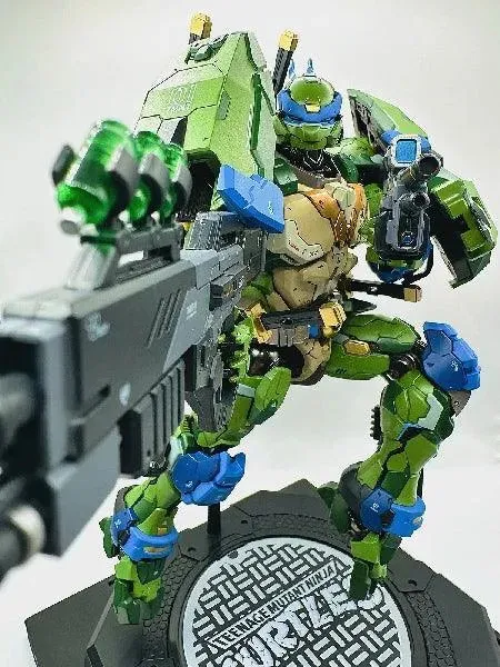 Teenage Mutant Ninja Turtles (TMNT) Leonardo Mecha Robot Action Figure