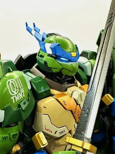 Teenage Mutant Ninja Turtles (TMNT) Leonardo Mecha Robot Action Figure